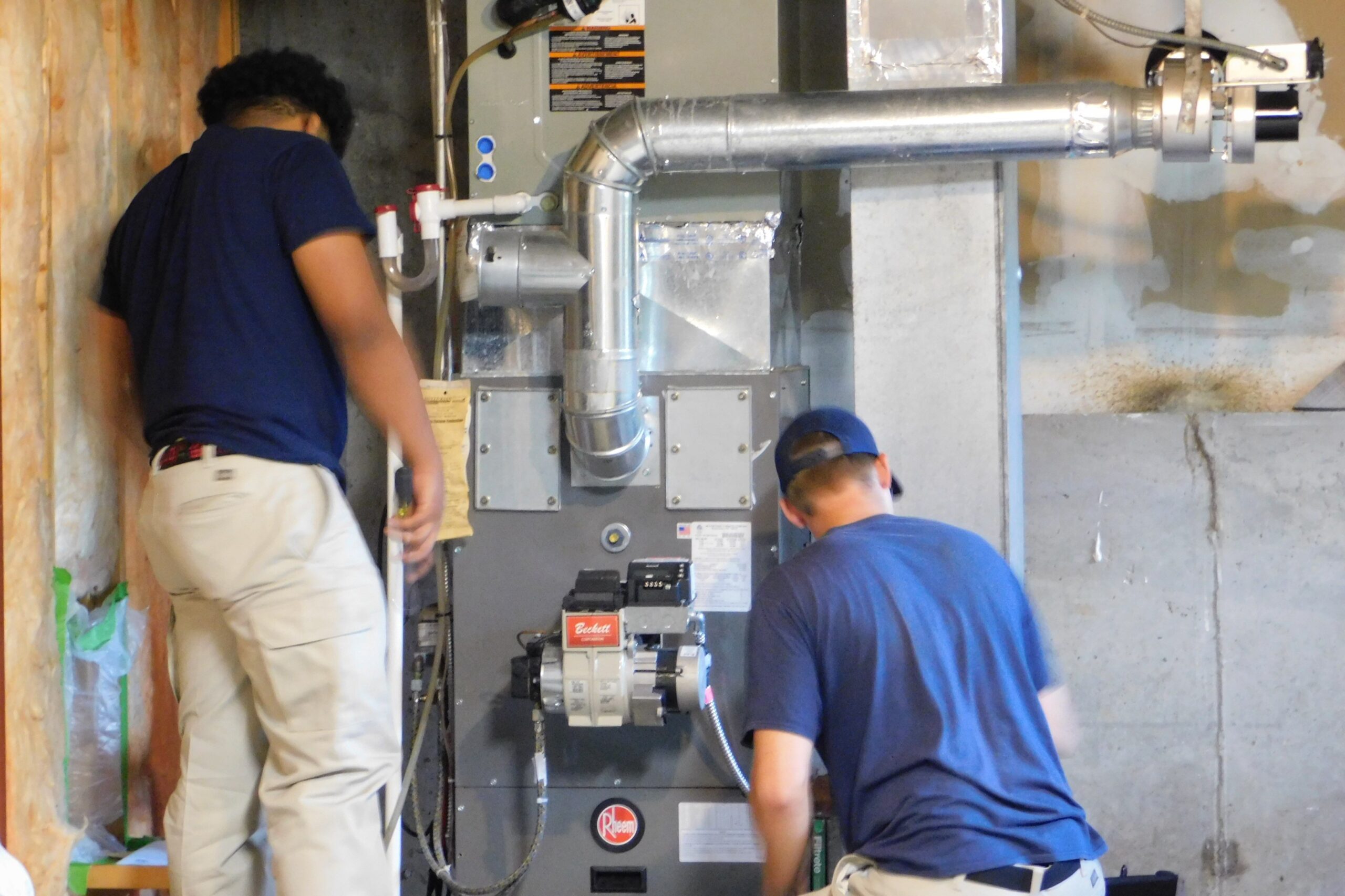 The techs at GEM can help with emergency furnace repair warning signs